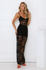 City Goddess Lace Maxi Dress Black